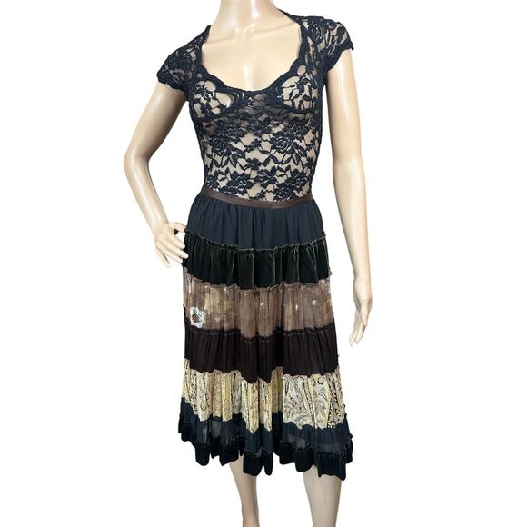 BCBG MazAzria Maxi Skirt SZ Medium Tiered Velvet Silk Metallic Flowy Gypsy BOHO - Picture 1 of 13